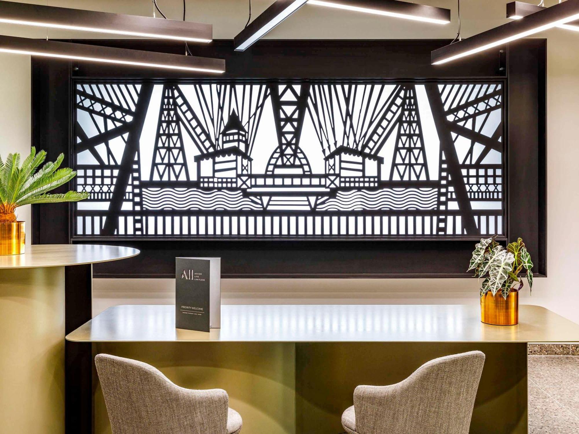 Mercure Newport Εξωτερικό φωτογραφία